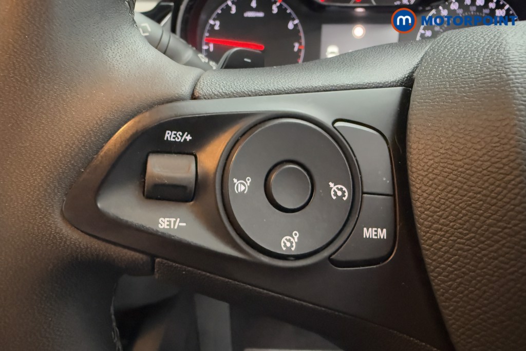 Vauxhall Corsa Design Automatic Petrol Hatchback - Stock Number (1590278) - 4th supplementary image