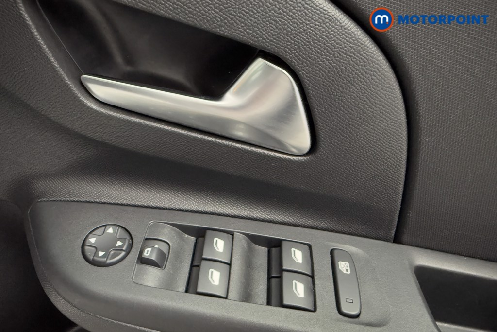 Vauxhall Corsa Design Automatic Petrol Hatchback - Stock Number (1590278) - 16th supplementary image