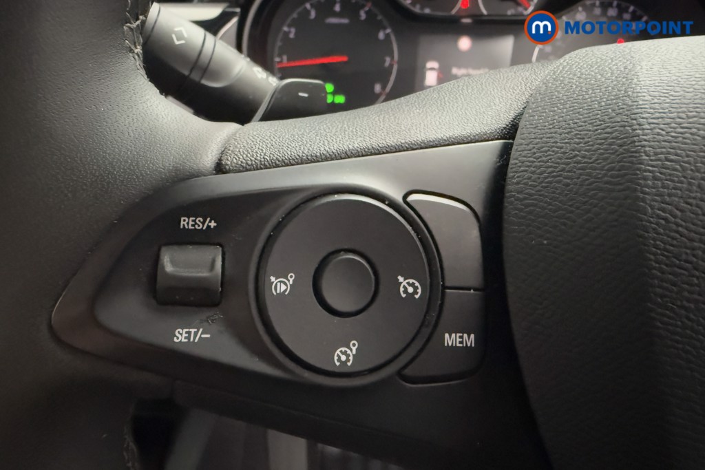 Vauxhall Corsa Design Automatic Petrol Hatchback - Stock Number (1590302) - 4th supplementary image