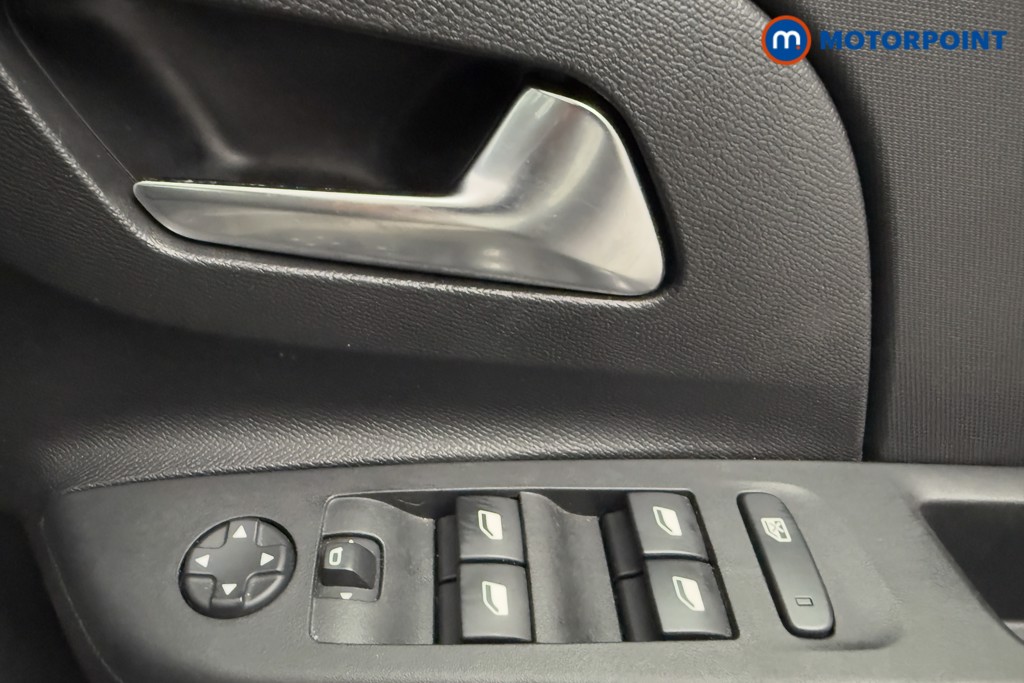 Vauxhall Corsa Design Automatic Petrol Hatchback - Stock Number (1590302) - 16th supplementary image