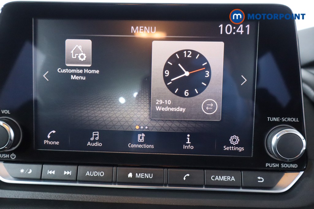 Nissan Qashqai Acenta Premium Automatic Petrol SUV - Stock Number (1590458) - 2nd supplementary image