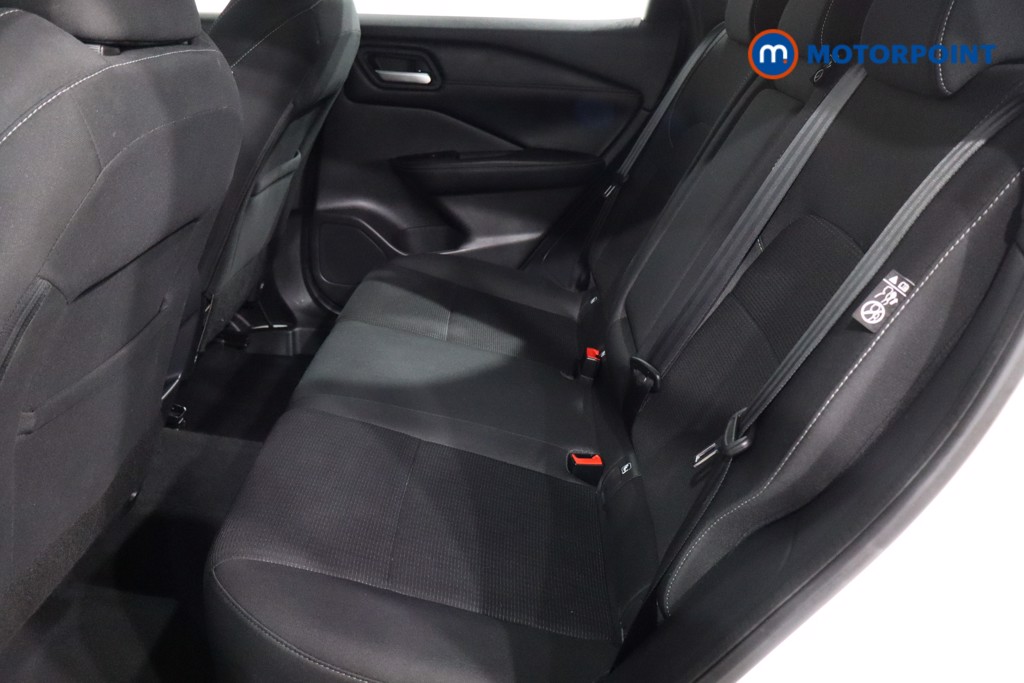 Nissan Qashqai Acenta Premium Automatic Petrol SUV - Stock Number (1590458) - 5th supplementary image