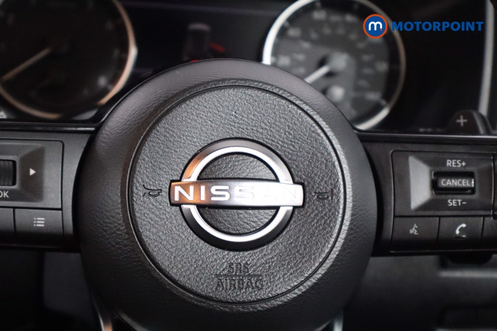 Nissan Qashqai Acenta Premium Automatic Petrol SUV - Stock Number (1590458) - 17th supplementary image