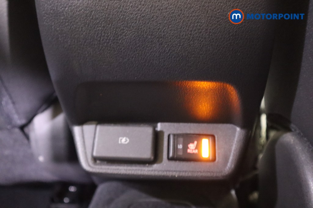 Nissan Leaf Tekna Automatic Electric Hatchback - Stock Number (1590561) - 30th supplementary image