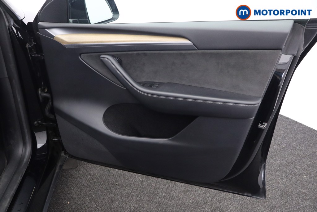 Tesla Model Y Rwd 5Dr Auto Automatic Electric SUV - Stock Number (1590564) - 15th supplementary image