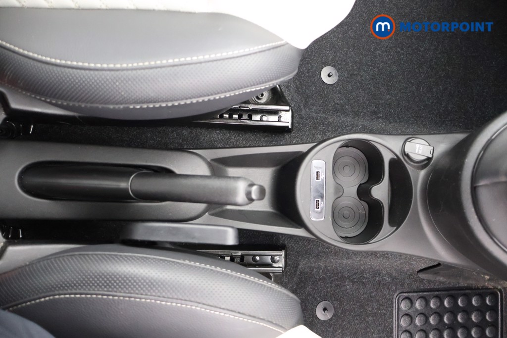 Fiat 500 Dolcevita Manual Petrol Convertible - Stock Number (1590635) - 7th supplementary image