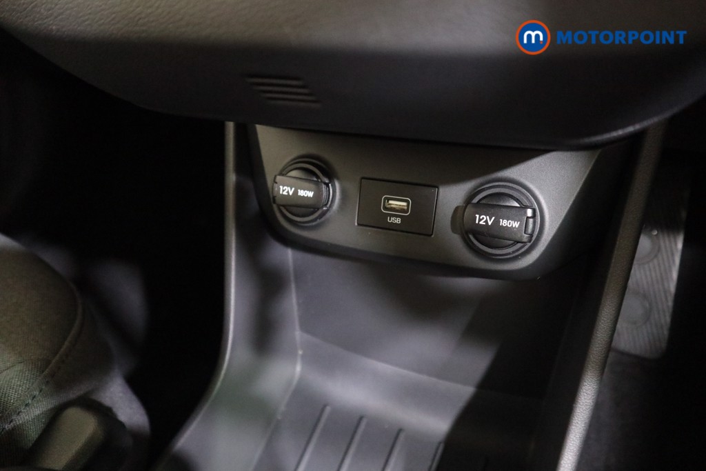 Hyundai Ioniq Premium Automatic Electric Hatchback - Stock Number (1590802) - 9th supplementary image