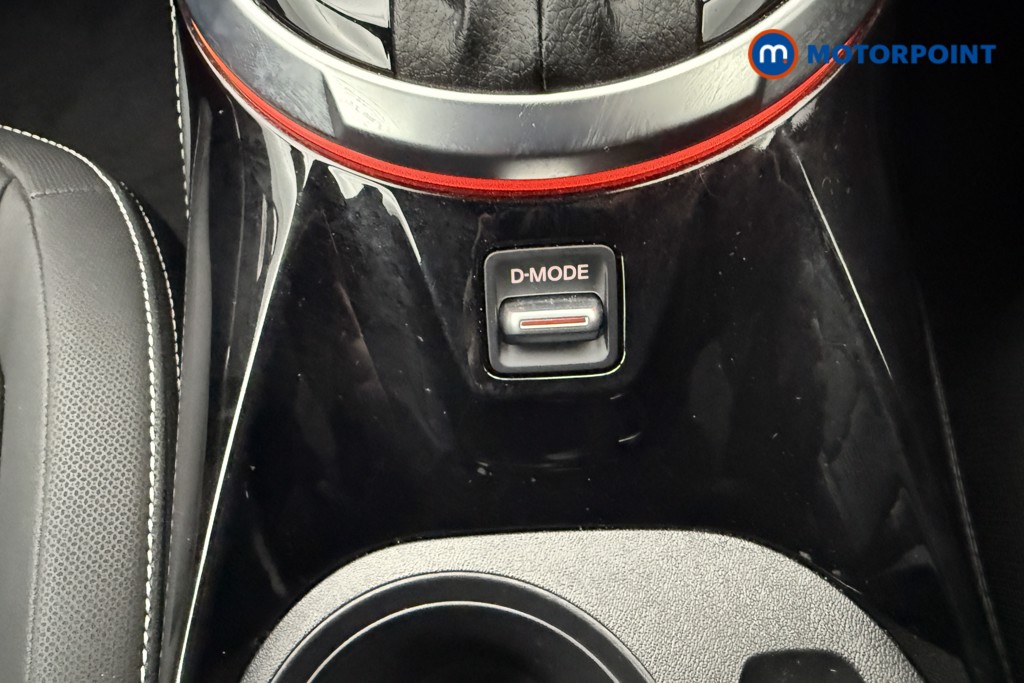 Nissan Juke Tekna Automatic Petrol SUV - Stock Number (1591057) - 18th supplementary image