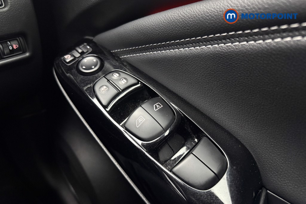 Nissan Juke Tekna Automatic Petrol SUV - Stock Number (1591057) - 19th supplementary image