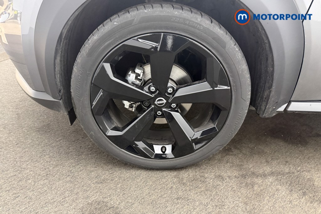 Nissan Juke Tekna Automatic Petrol SUV - Stock Number (1591057) - 27th supplementary image