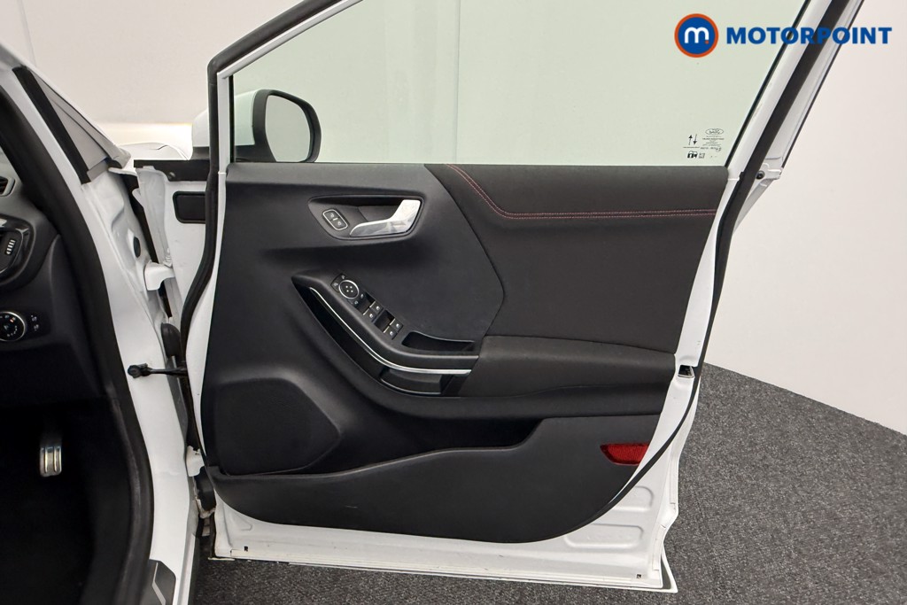 Ford Puma St-Line Manual Petrol SUV - Stock Number (1591114) - 17th supplementary image