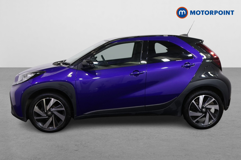 Toyota Aygo X Edge Manual Petrol Hatchback - Stock Number (1591382) - Passenger side