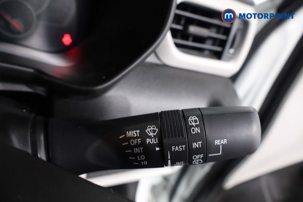 Suzuki Swift Motion Automatic Petrol Hatchback - Stock Number (1591629) - 18th supplementary image