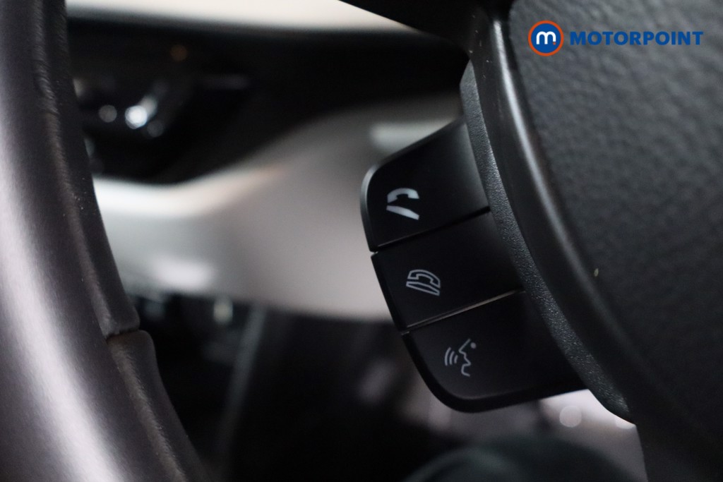 Suzuki Swift Motion Automatic Petrol Hatchback - Stock Number (1591629) - 20th supplementary image