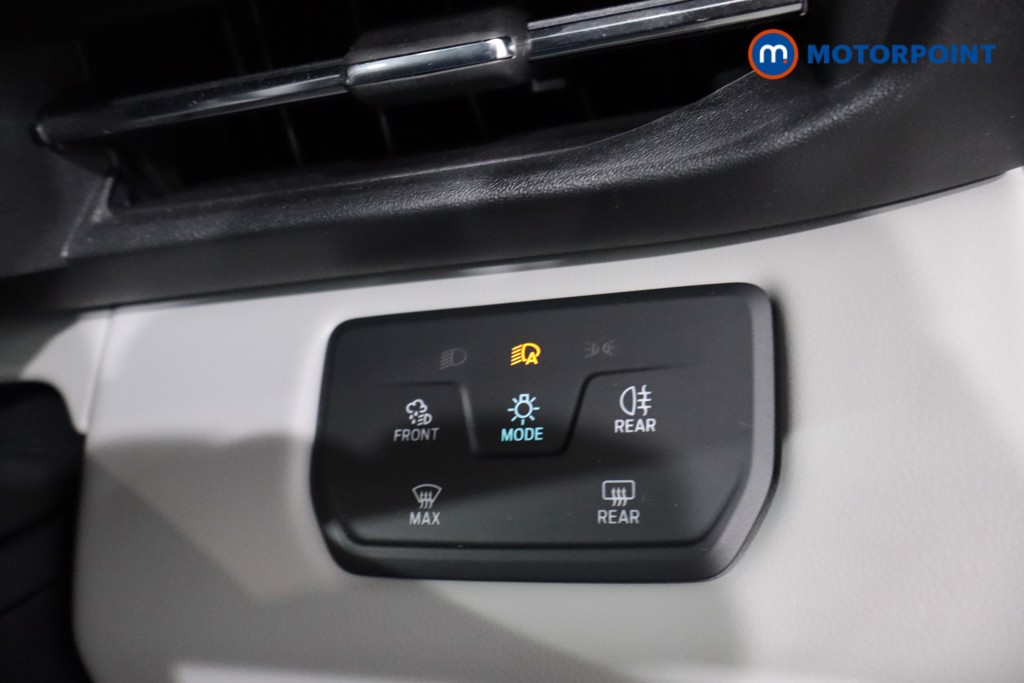 Ford Explorer Premium Automatic Electric SUV - Stock Number (1591647) - 20th supplementary image