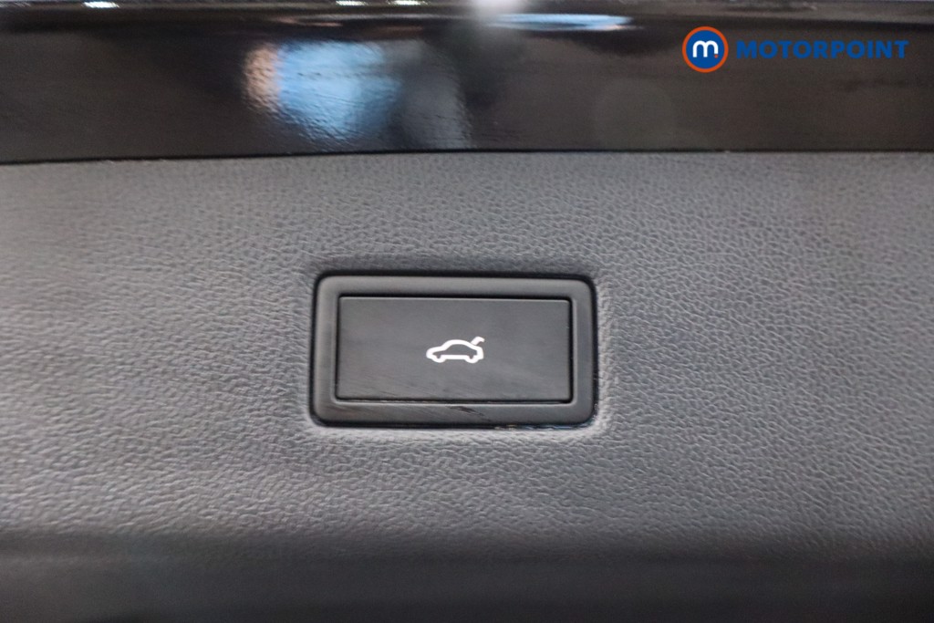 Ford Explorer Premium Automatic Electric SUV - Stock Number (1591647) - 39th supplementary image