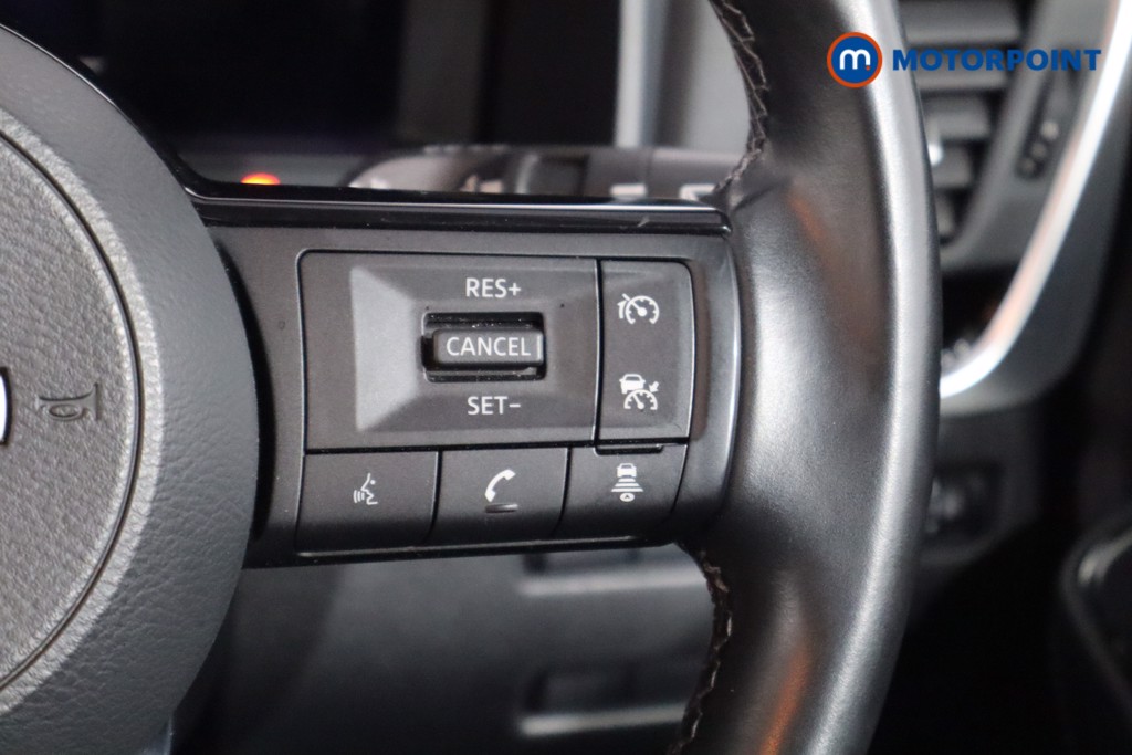 Nissan Qashqai N-Connecta Manual Petrol SUV - Stock Number (1591662) - 8th supplementary image