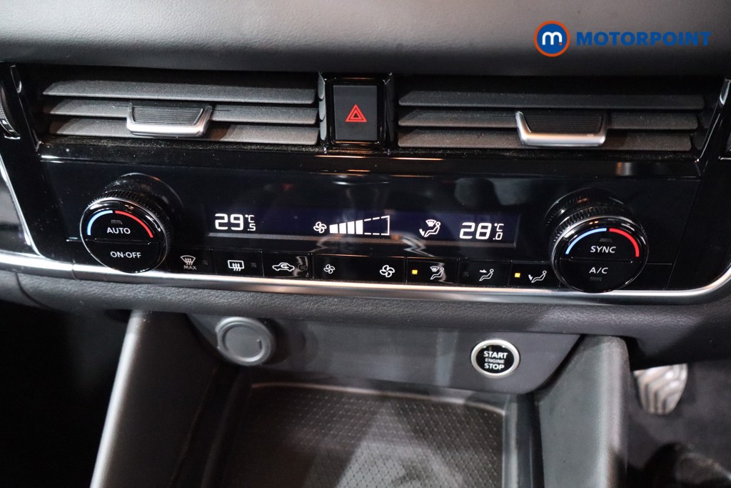Nissan Qashqai N-Connecta Manual Petrol SUV - Stock Number (1591662) - 17th supplementary image