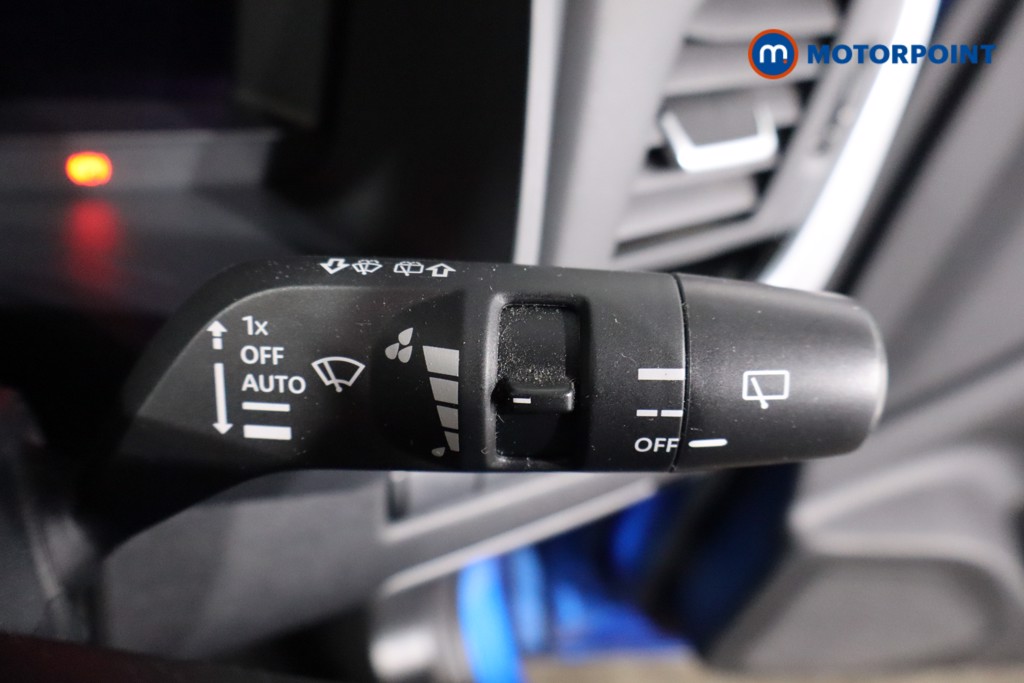 Nissan Qashqai N-Connecta Manual Petrol SUV - Stock Number (1591662) - 19th supplementary image