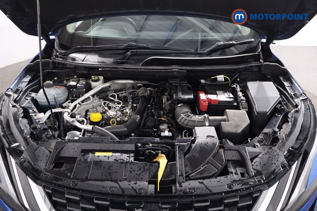 Nissan Qashqai N-Connecta Manual Petrol SUV - Stock Number (1591662) - 33rd supplementary image
