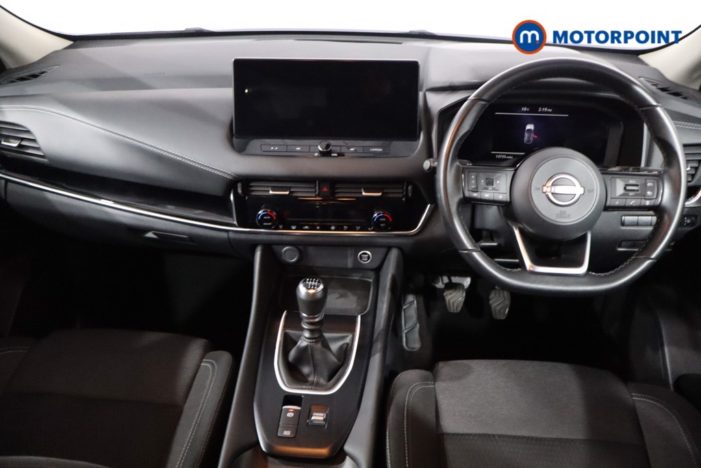 Nissan Qashqai N-Connecta Manual Petrol SUV - Stock Number (1591662) - 1st supplementary image