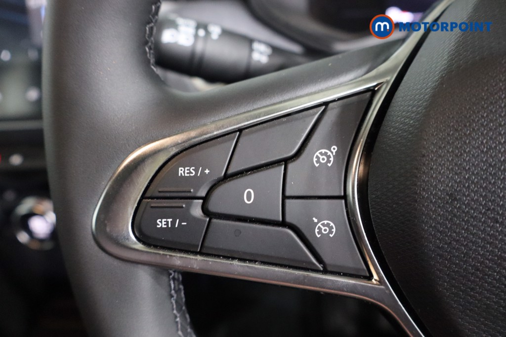 Renault Clio Evolution Manual Petrol Hatchback - Stock Number (1591684) - 10th supplementary image