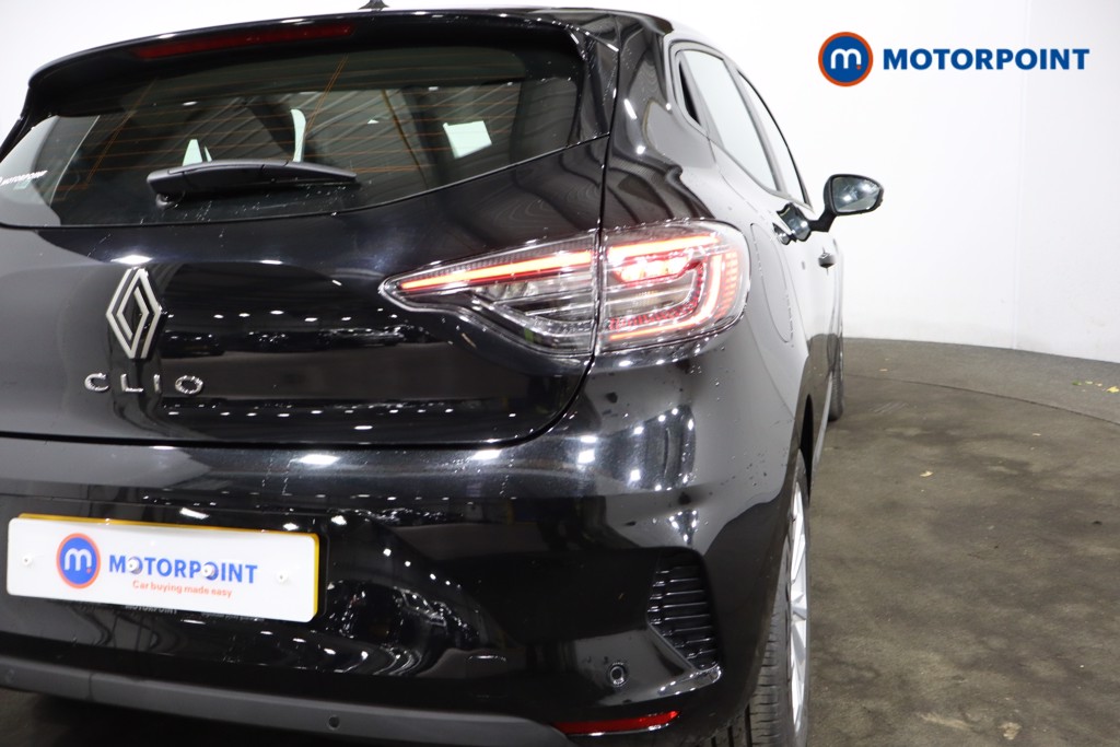 Renault Clio Evolution Manual Petrol Hatchback - Stock Number (1591684) - 26th supplementary image