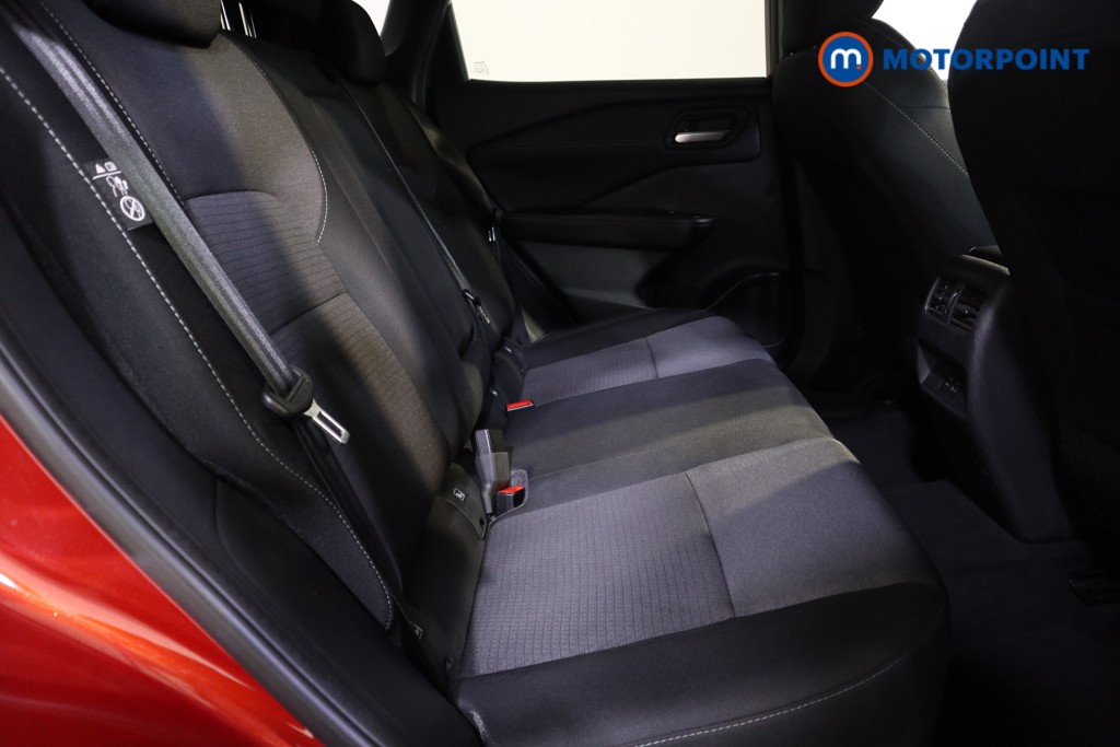 Nissan Qashqai N-Connecta Manual Petrol SUV - Stock Number (1591734) - 14th supplementary image