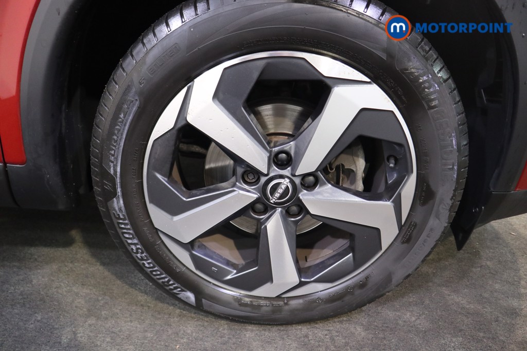 Nissan Qashqai N-Connecta Manual Petrol SUV - Stock Number (1591734) - 20th supplementary image