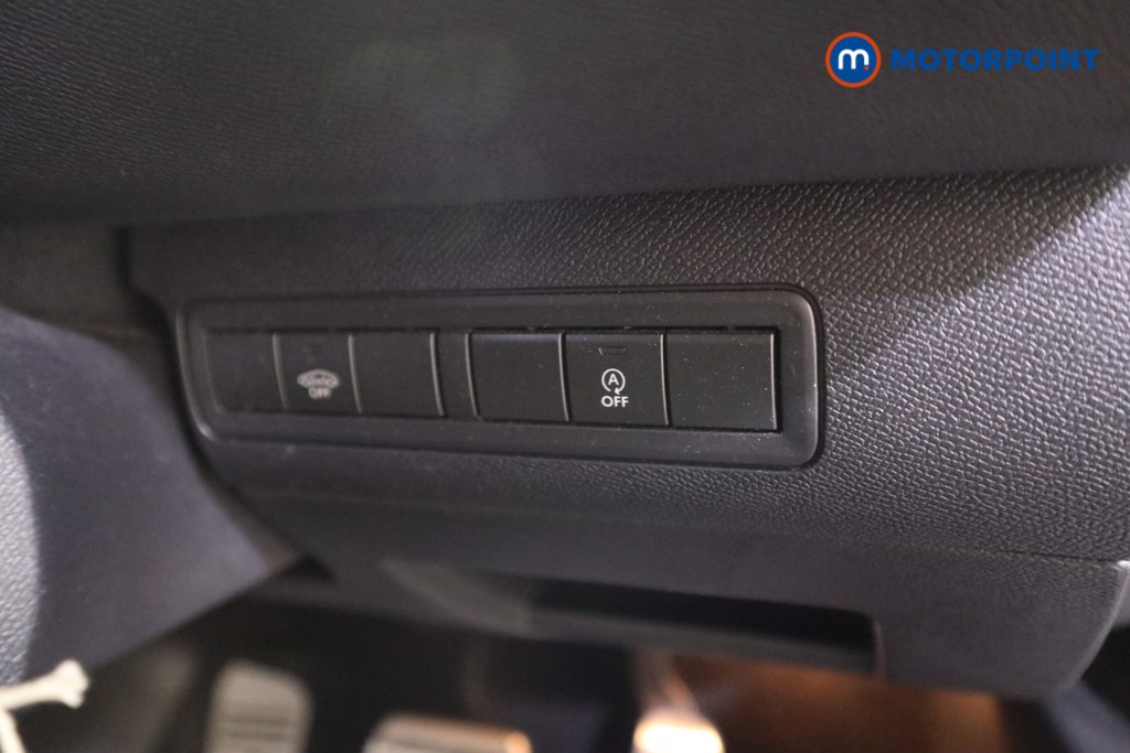 Peugeot 308 Gt Line Automatic Petrol Hatchback - Stock Number (1591834) - 9th supplementary image