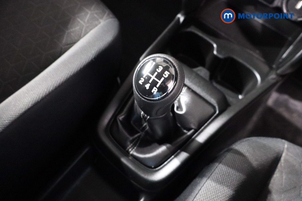 Suzuki Swift Motion Manual Petrol Hatchback - Stock Number (1591841) - 14th supplementary image