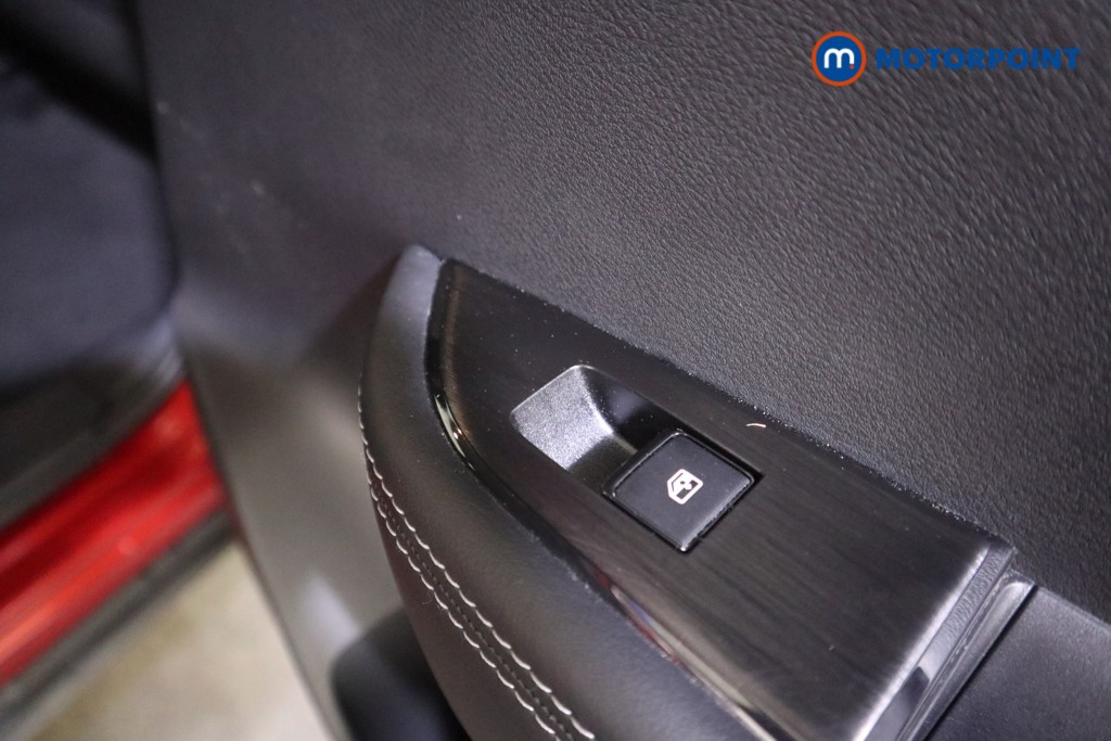 Nissan Qashqai N-Connecta Manual Petrol SUV - Stock Number (1591903) - 17th supplementary image