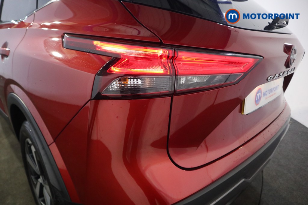 Nissan Qashqai N-Connecta Manual Petrol SUV - Stock Number (1591903) - 25th supplementary image