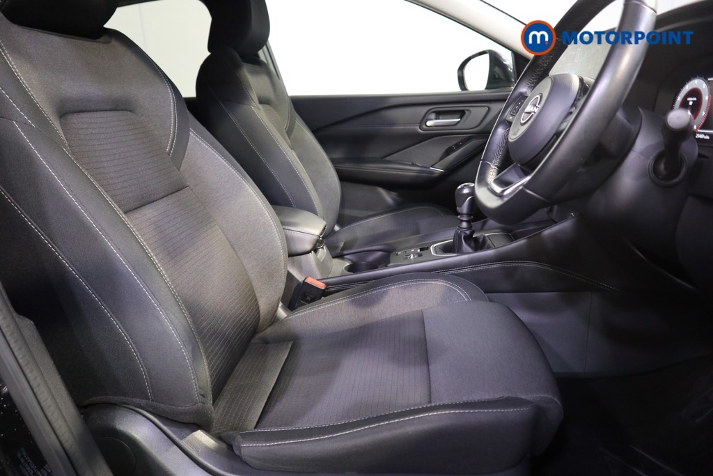 Nissan Qashqai N-Connecta Manual Petrol SUV - Stock Number (1591963) - 13th supplementary image