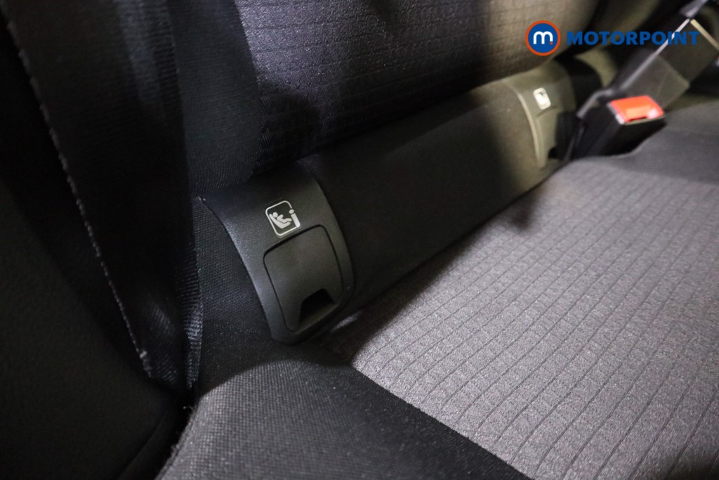 Nissan Qashqai N-Connecta Manual Petrol SUV - Stock Number (1591963) - 15th supplementary image