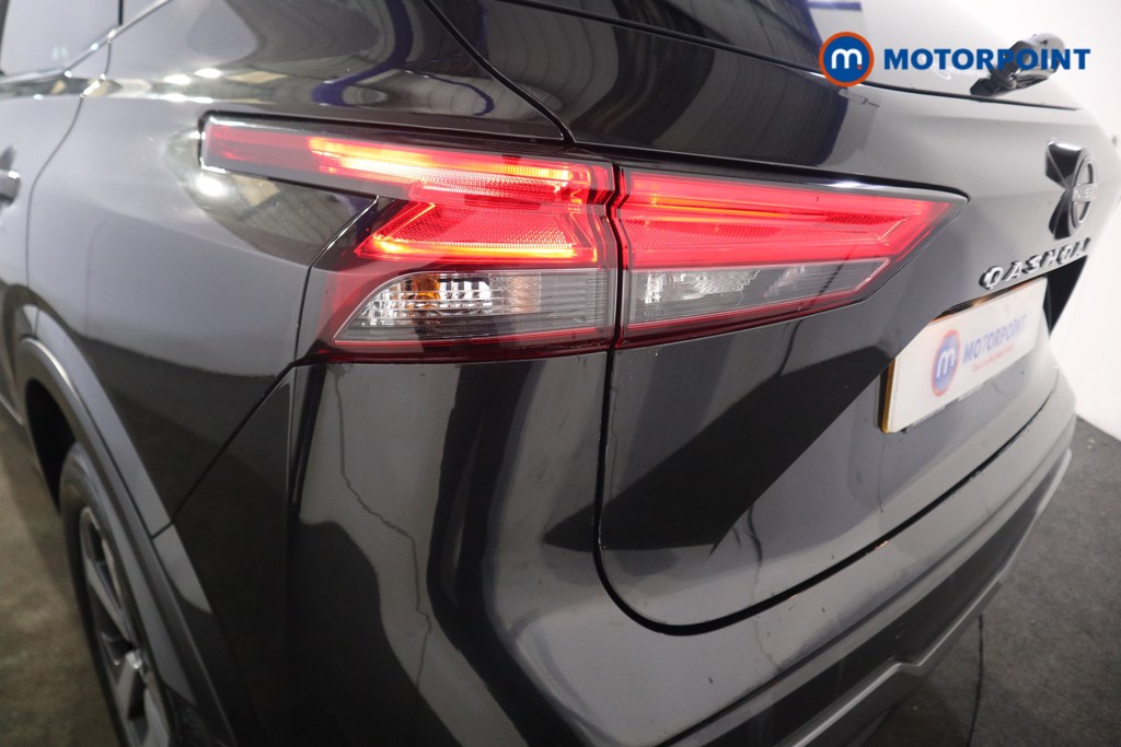 Nissan Qashqai N-Connecta Manual Petrol SUV - Stock Number (1591963) - 25th supplementary image
