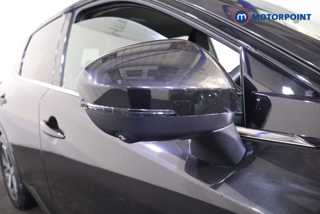 Nissan Qashqai N-Connecta Manual Petrol SUV - Stock Number (1591963) - 28th supplementary image