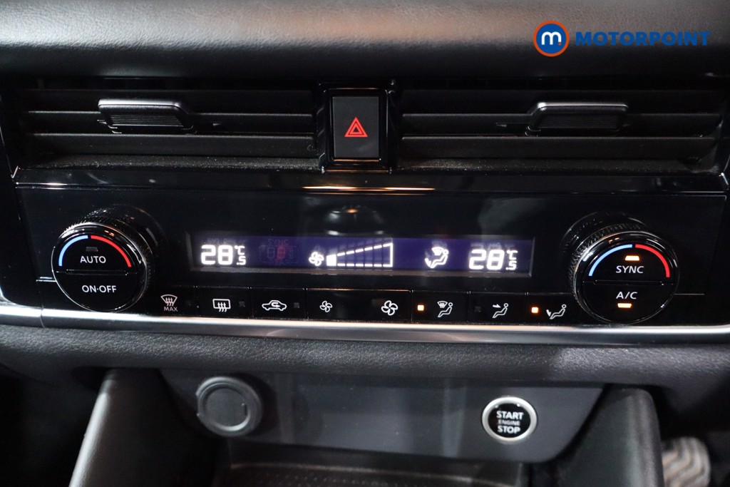 Nissan Qashqai N-Connecta Manual Petrol SUV - Stock Number (1592005) - 16th supplementary image