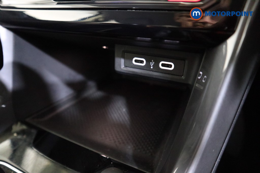 Volkswagen T-Cross SEL Automatic Petrol SUV - Stock Number (1592167) - 4th supplementary image