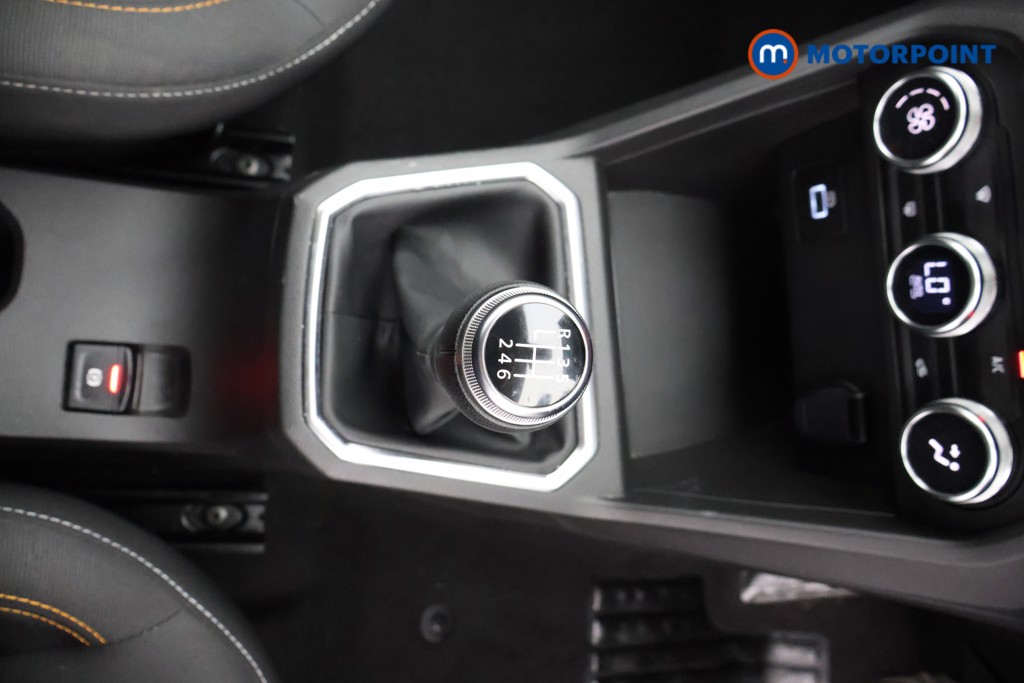 Dacia Sandero Stepway Prestige Manual Petrol Hatchback - Stock Number (1592341) - 6th supplementary image