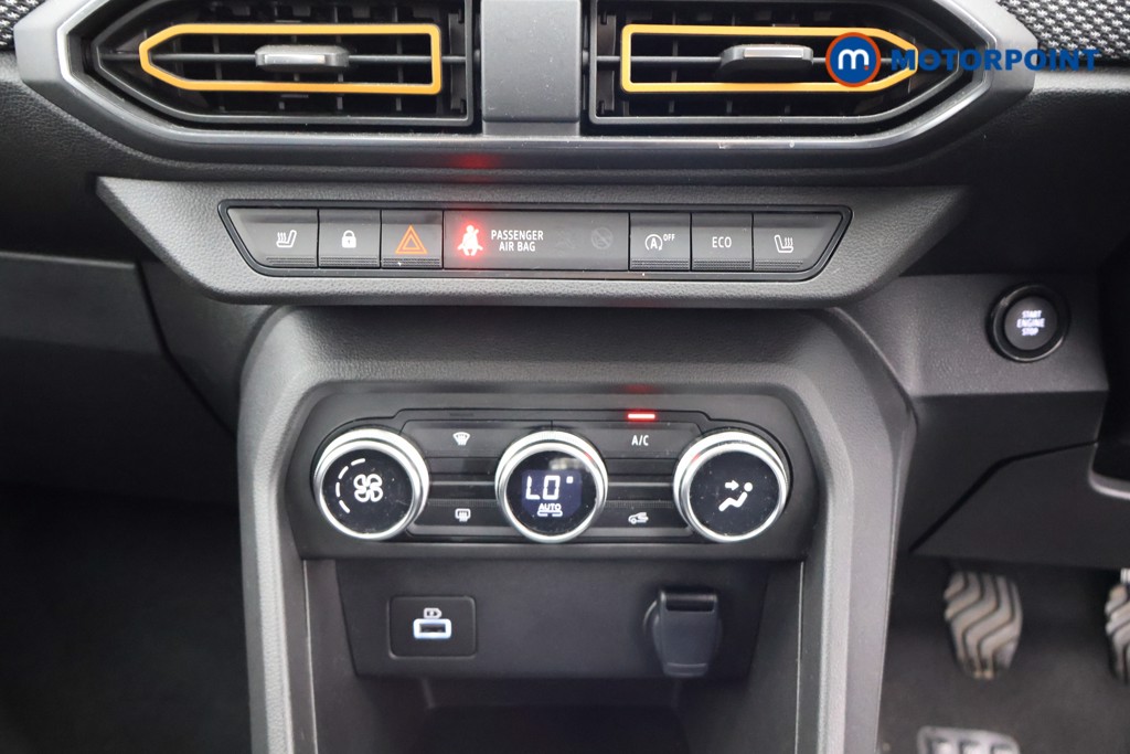 Dacia Sandero Stepway Prestige Manual Petrol Hatchback - Stock Number (1592341) - 7th supplementary image