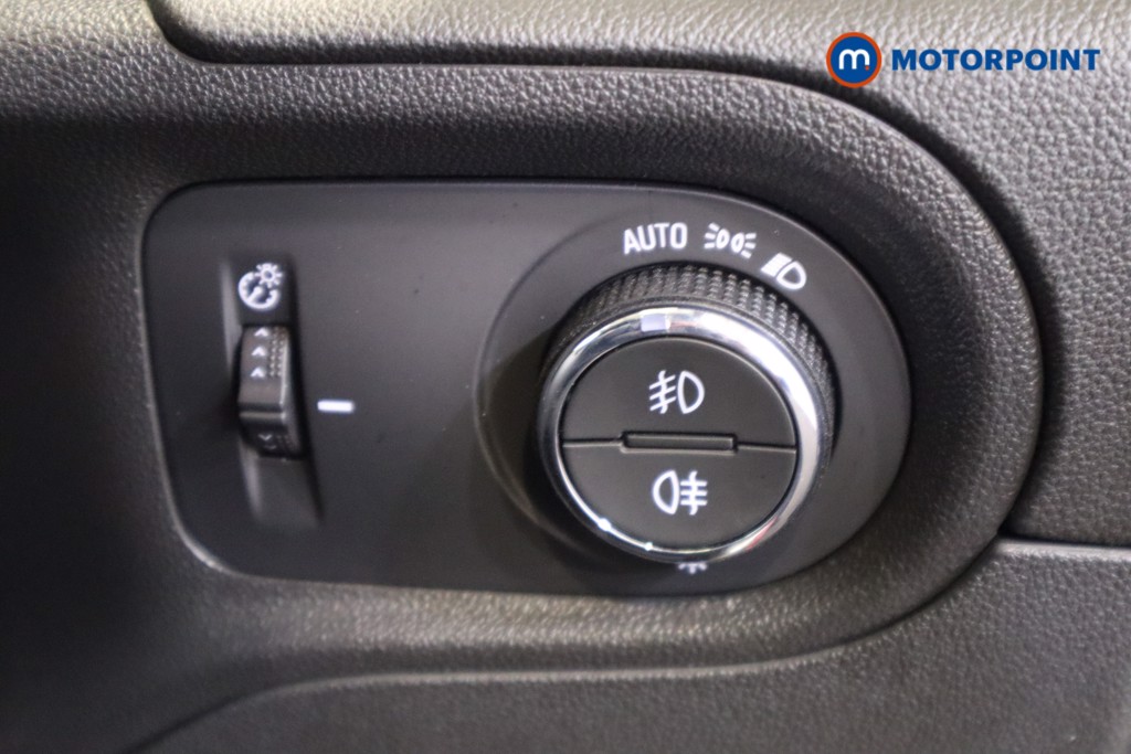 Vauxhall Grandland Ultimate Automatic Diesel SUV - Stock Number (1592407) - 17th supplementary image