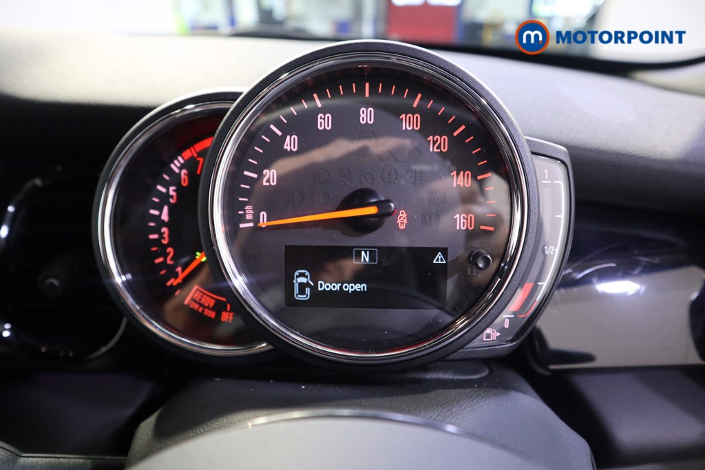 Mini Hatchback Cooper Sport Manual Petrol Hatchback - Stock Number (1592438) - 6th supplementary image