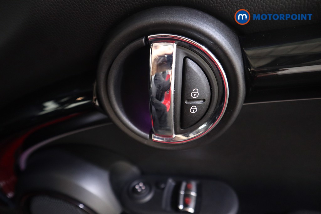 Mini Hatchback Cooper Sport Manual Petrol Hatchback - Stock Number (1592438) - 13th supplementary image