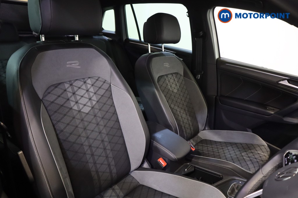 Volkswagen Tiguan R-Line Automatic Petrol SUV - Stock Number (1592605) - 7th supplementary image