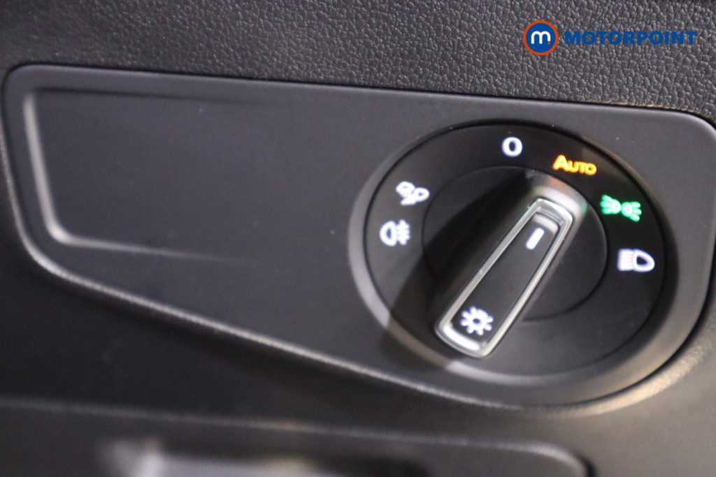 Volkswagen Tiguan R-Line Automatic Petrol SUV - Stock Number (1592605) - 17th supplementary image