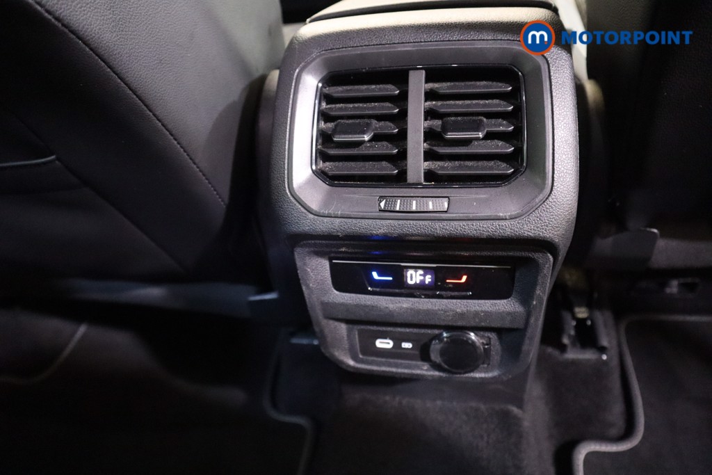 Volkswagen Tiguan R-Line Automatic Petrol SUV - Stock Number (1592605) - 30th supplementary image
