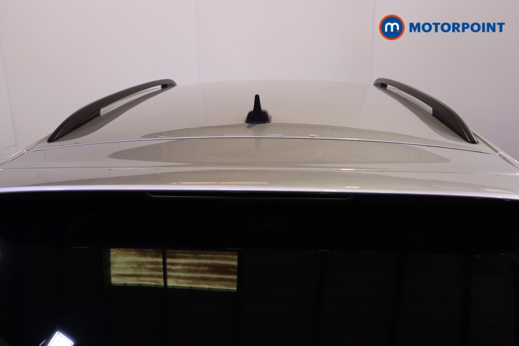 Volkswagen Tiguan R-Line Automatic Petrol SUV - Stock Number (1592605) - 34th supplementary image