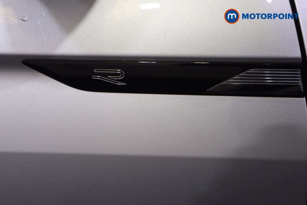 Volkswagen Tiguan R-Line Automatic Petrol SUV - Stock Number (1592605) - 37th supplementary image