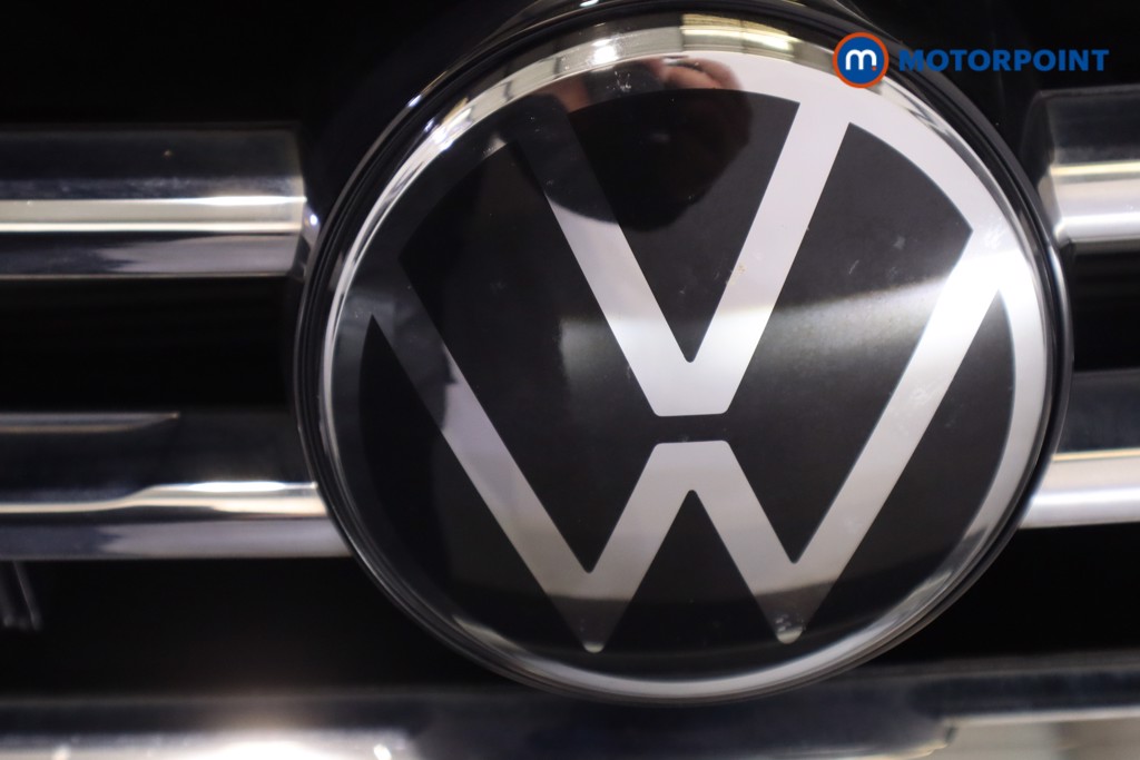 Volkswagen Tiguan R-Line Automatic Petrol SUV - Stock Number (1592605) - 40th supplementary image